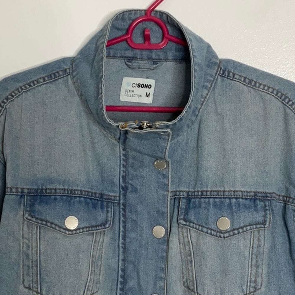 Women's Blue Denim Jean Jacket - Picture 2 of 7